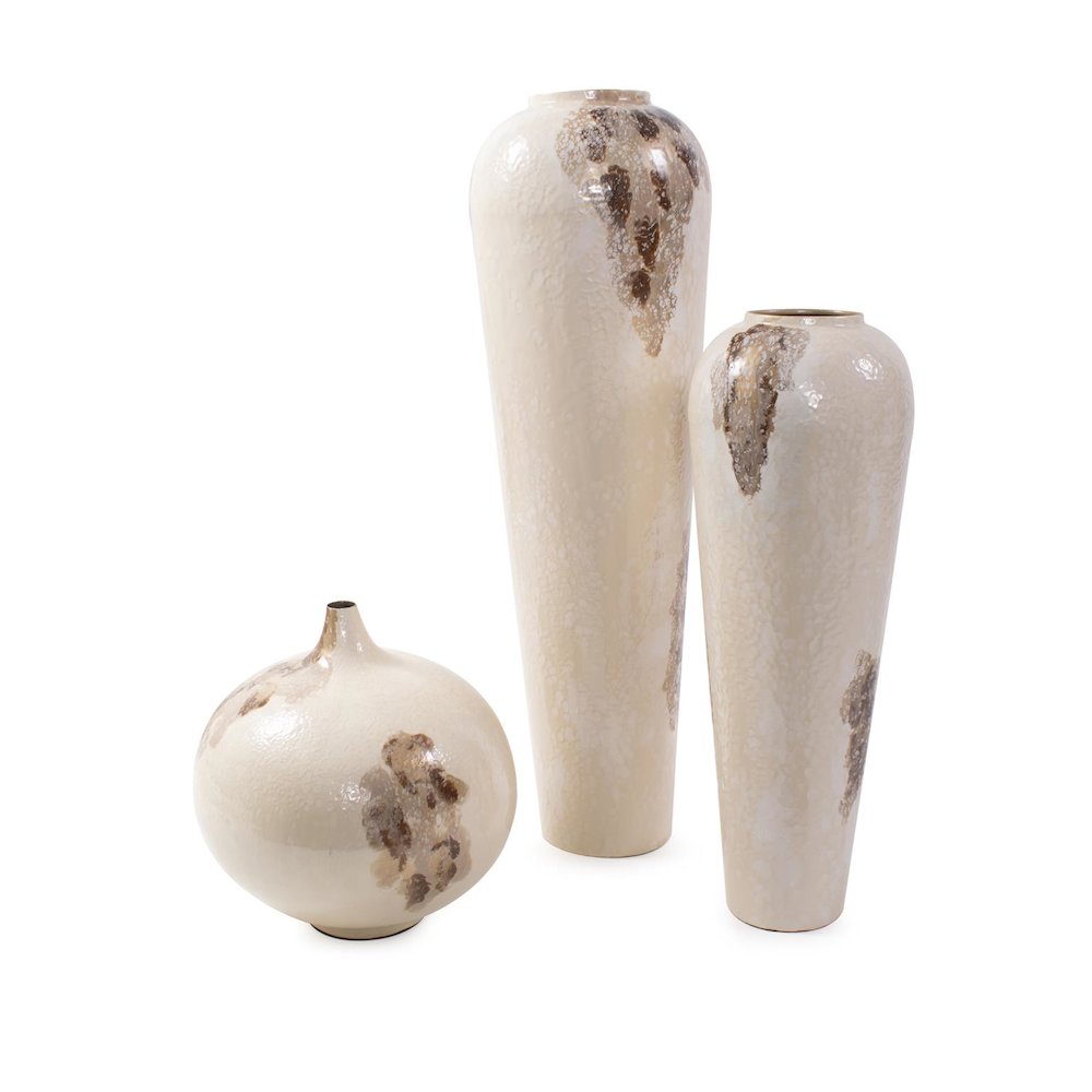 Petrini Tuscan Small Round Iron Vase. Picture 9