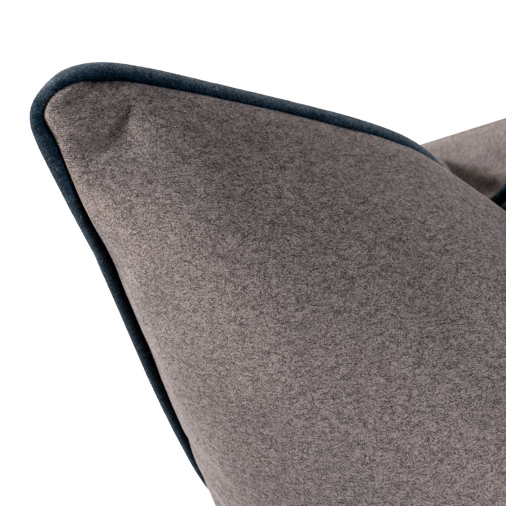 Qiviut Gray 24x24 Poly Filled Pillow. Picture 2