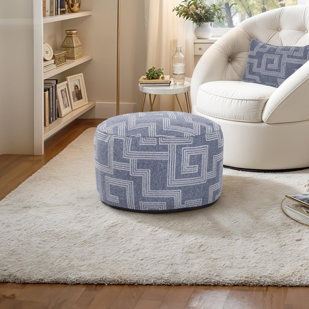 Short Indoor/Outdoor Pouf Syros Denim. Picture 9