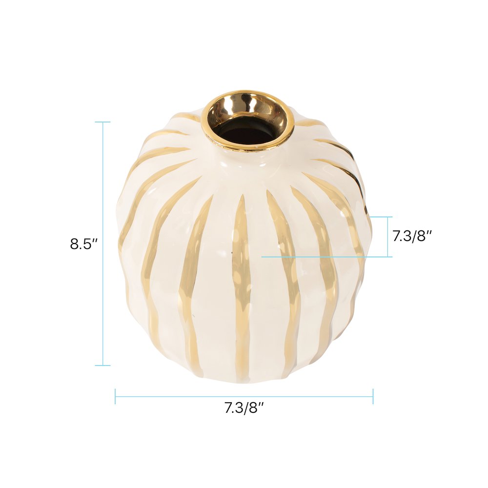 Regalia Vase Small. Picture 9