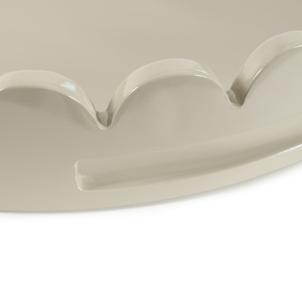 Round Scalloped Riviera Tray - Taupe. Picture 5