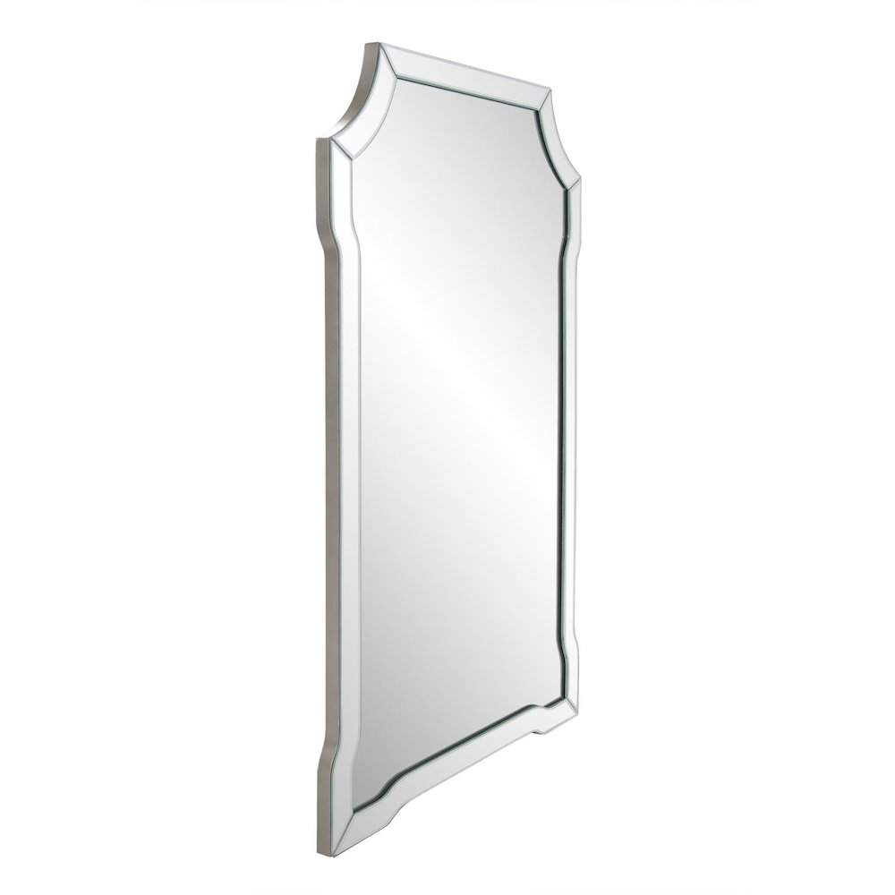 Claudette Mirror. Picture 2