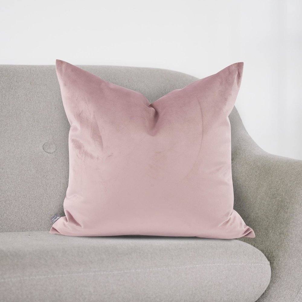 20 x 20 Bella Rose Pillow  - Down Insert. Picture 2