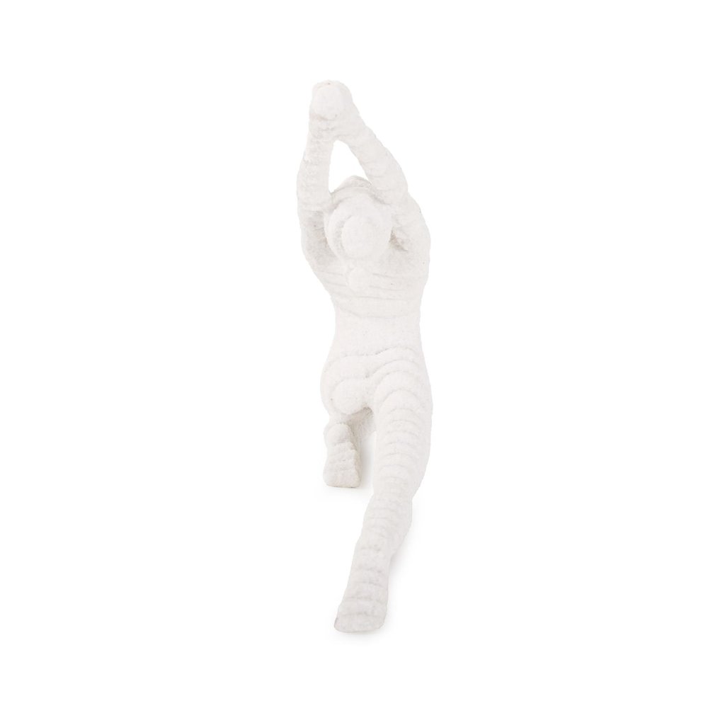 Yin Pigeon Yoga Pose in Polyresin. Picture 5