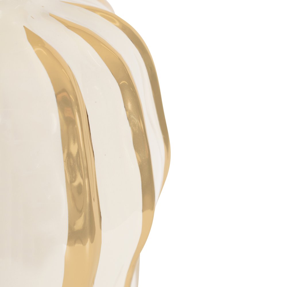 Regalia Vase Large. Picture 5