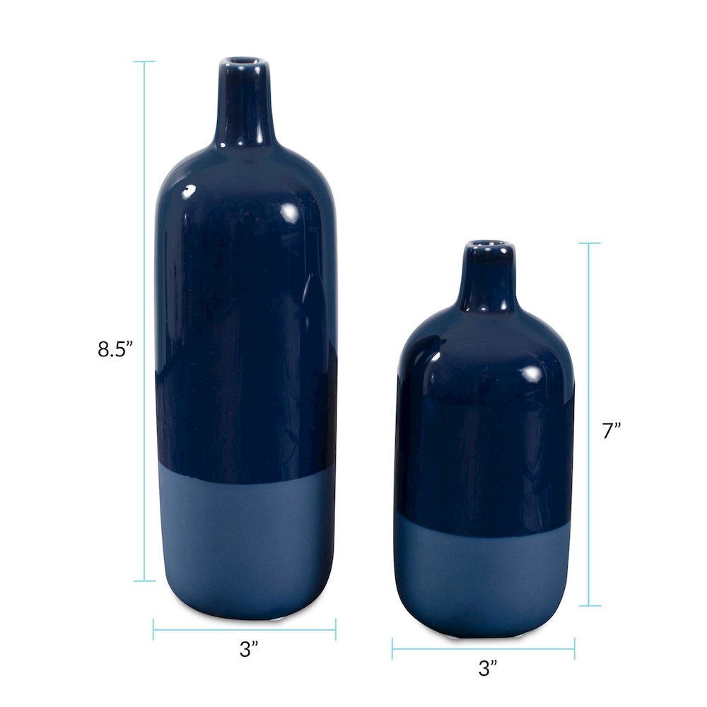 Delft Blue Vase Set of 2. Picture 9