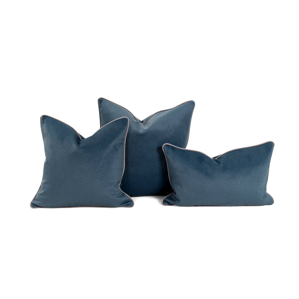 Qiviut Blue 24x24 Poly Filled Pillow. Picture 6
