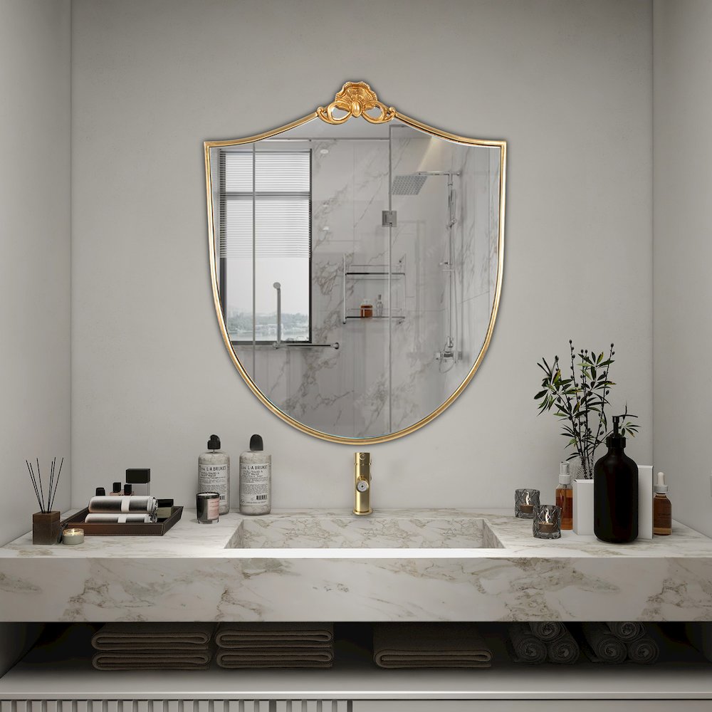 Longhurst Estate Shield Mirror. Picture 9