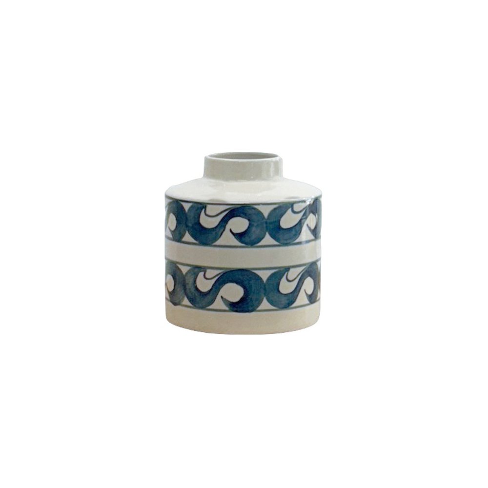 Pagoda Jar - Small. Picture 2