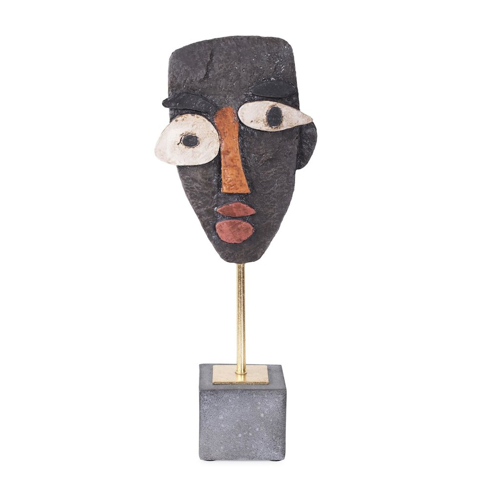 Edgar Sculpture. Picture 1