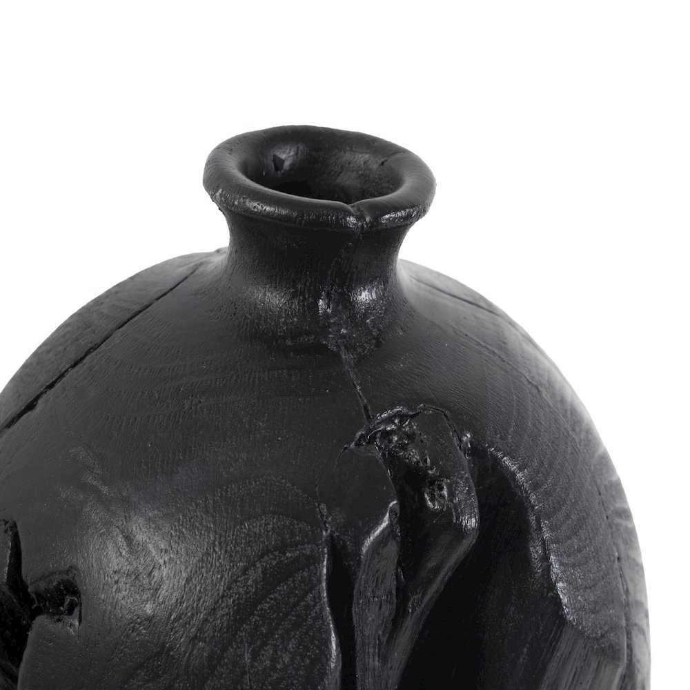Haru Tall Vase in Black. Picture 5