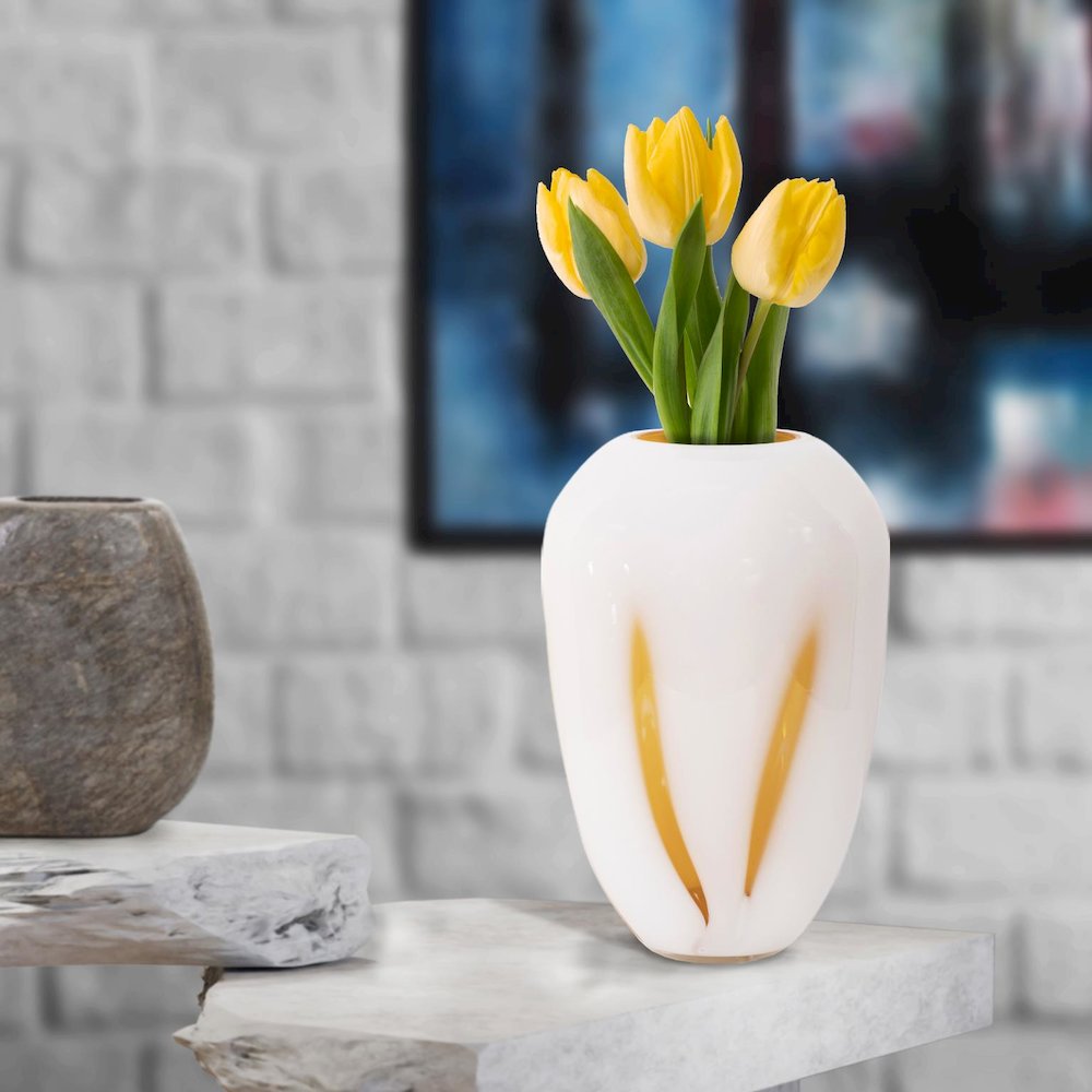 Grasberg Glass Vase- Short. Picture 7