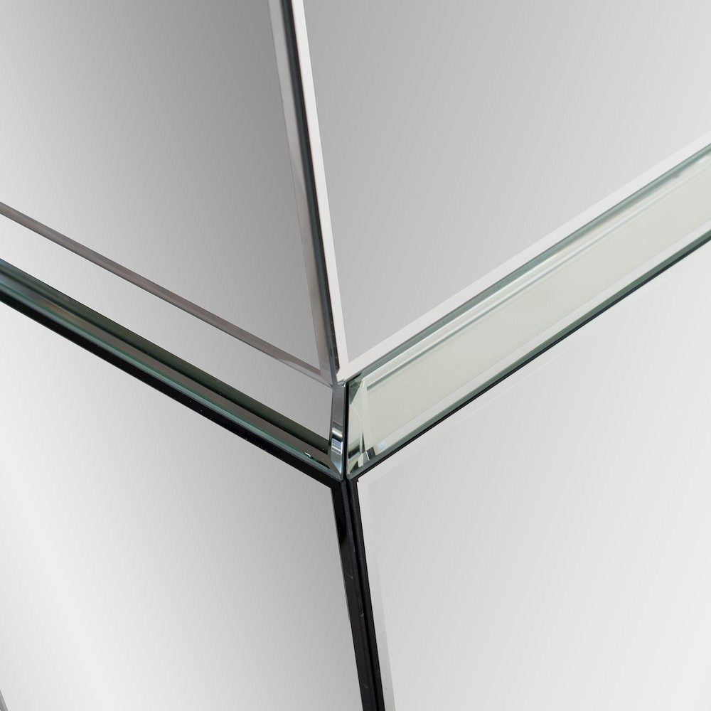 Clear Mirrored Pedestal Tall. Picture 2