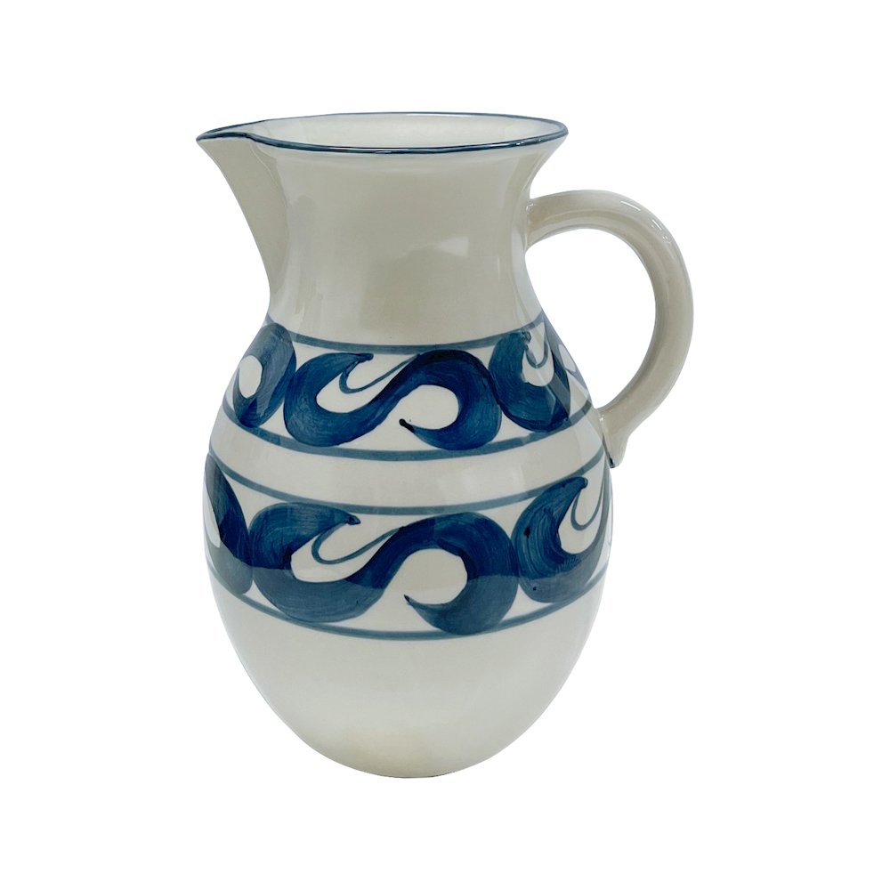 Pagoda Pitcher. Picture 1