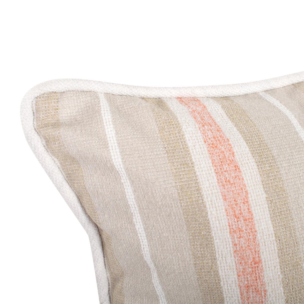 Indoor/Outdoor Pillow 24 x 24 Dune Terra. Picture 4