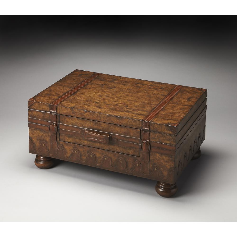 Vasco Old World Map Trunk Table, Light Brown. Picture 5