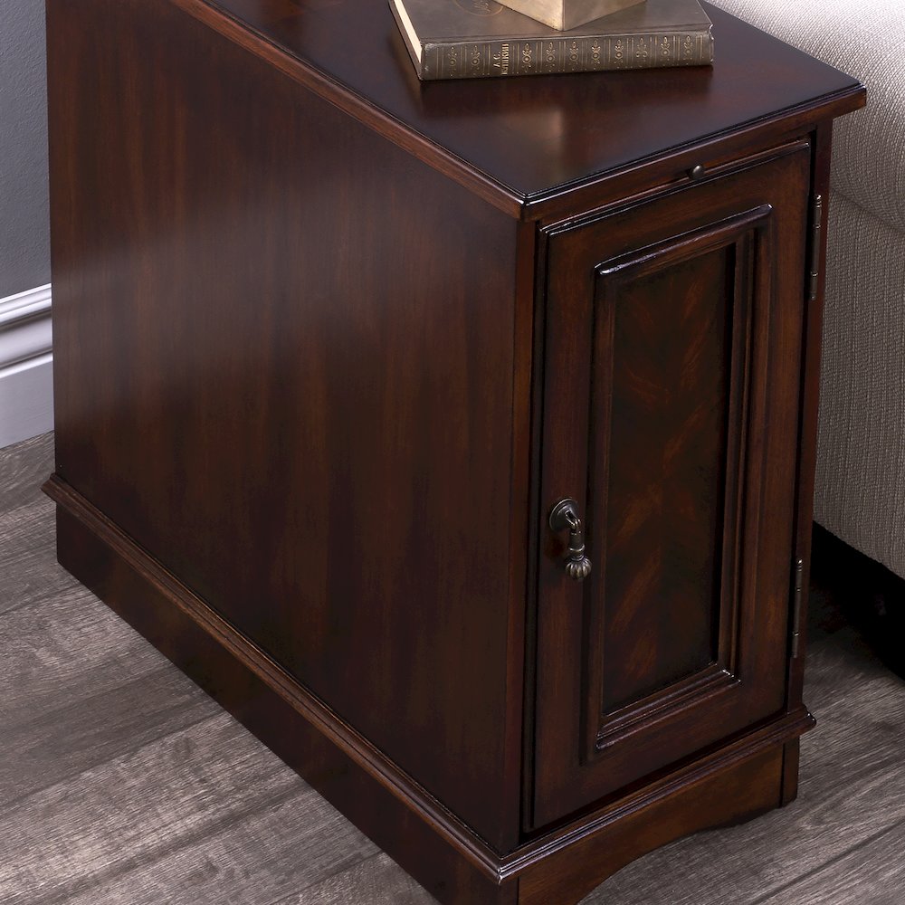 Harling Cabinet, Dark Brown. Picture 12