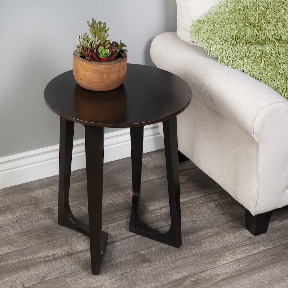 Devin Side Table, Dark Brown. Picture 2