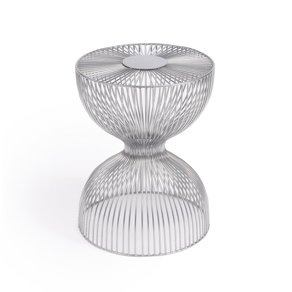 Nicholas Silver Meatl Side Table, Silver. Picture 1