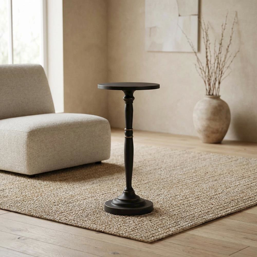 Round Metal End Table, Distressed Traditional Side Table for Living Room. Picture 3