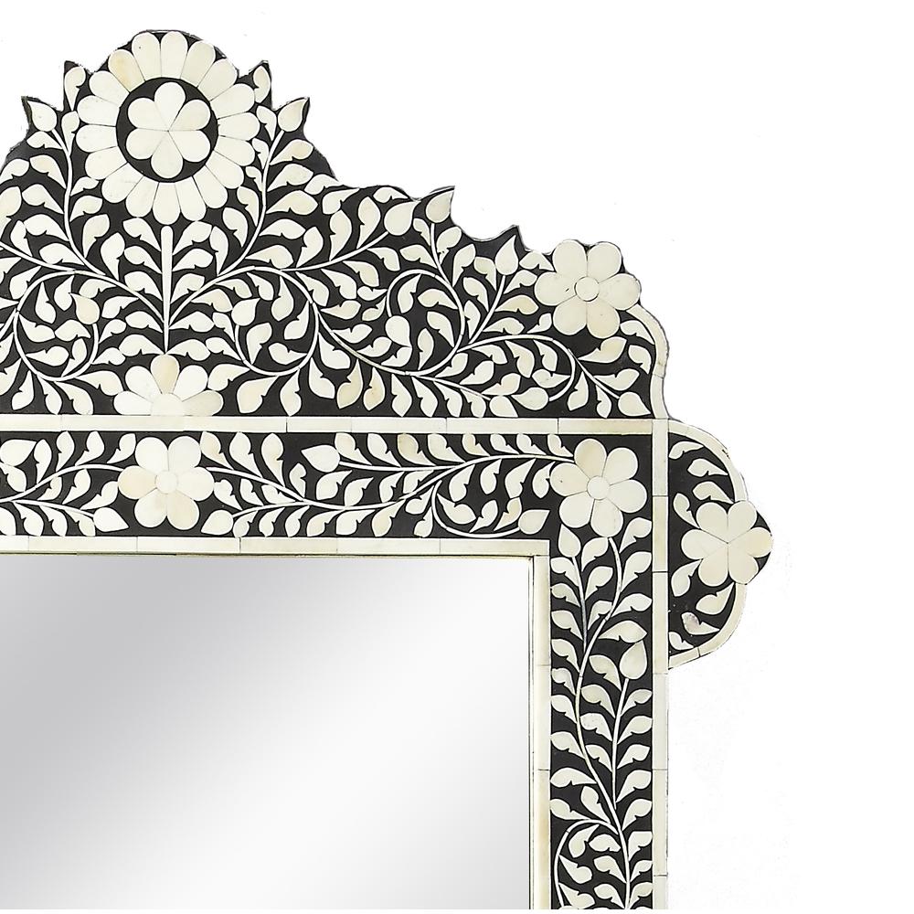 Vivienne Crown Bone Inlay Wall Mirrored, Black and White. Picture 2