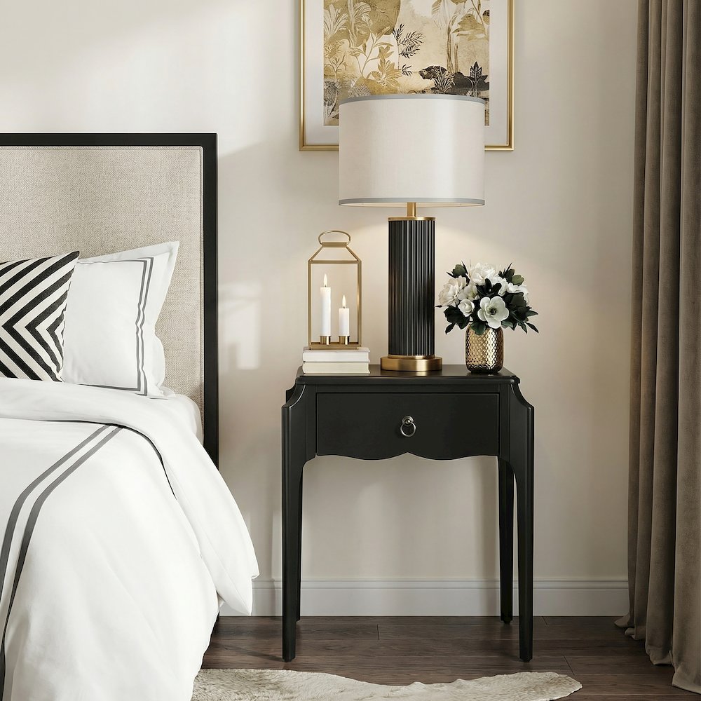 Wilshire  Nightstand, Black. Picture 2