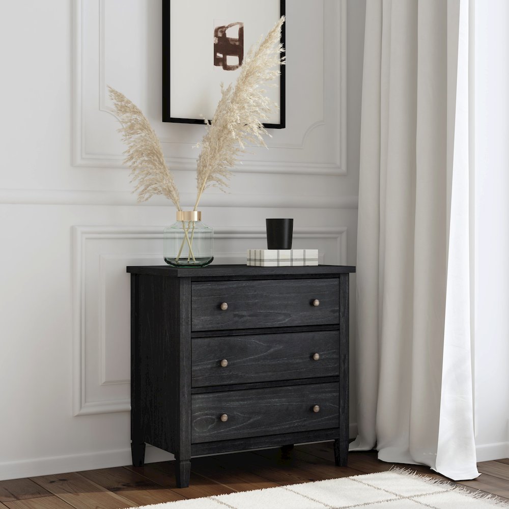 Flagstaff 3-Drawer Dresser, Black. Picture 6