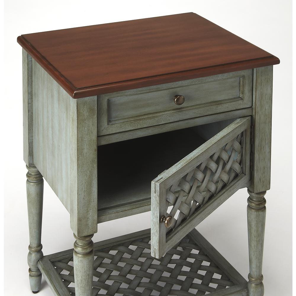Chadway Rustic End Table, Green. Picture 2