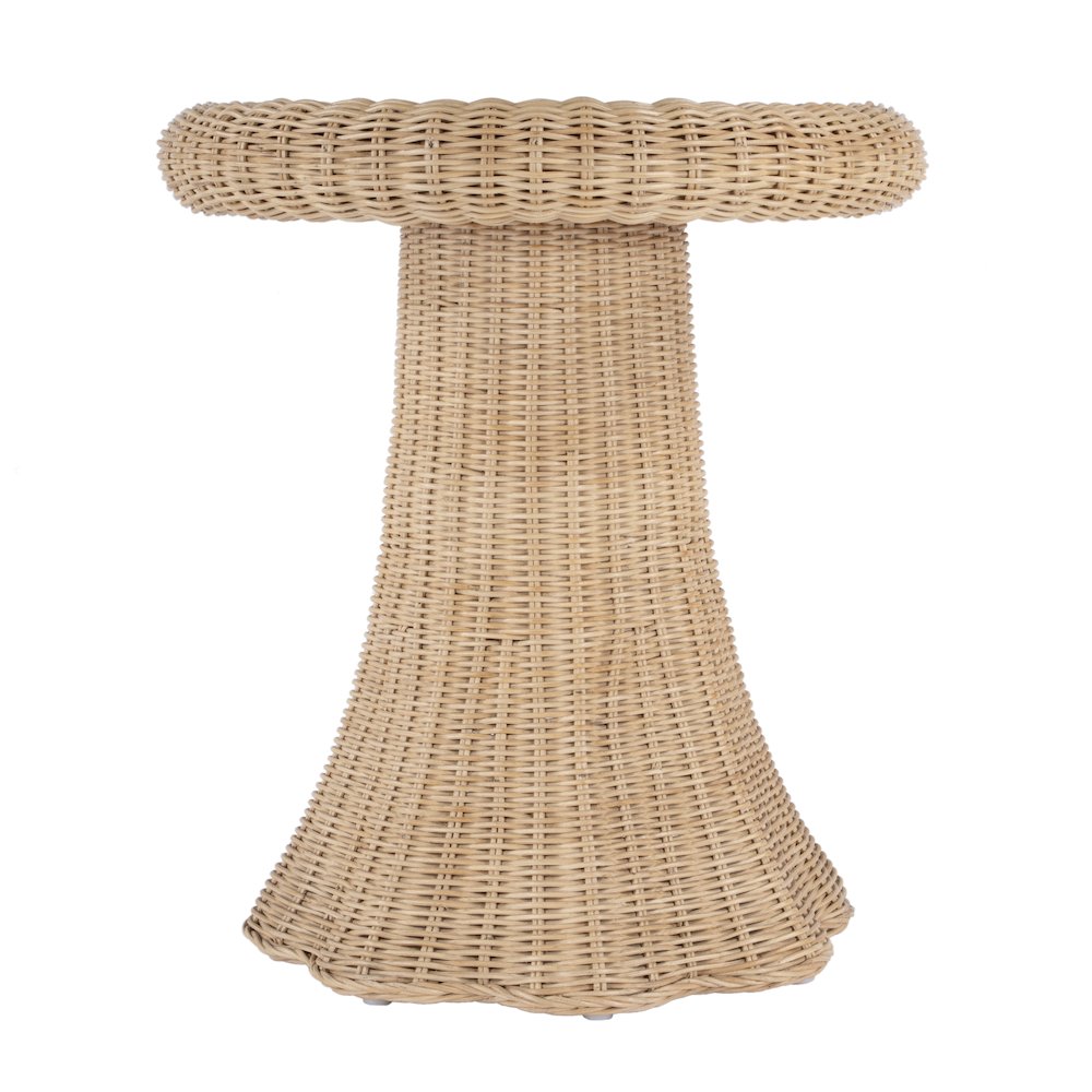 Flora Rattan Scalloped End table, Light Brown. Picture 2