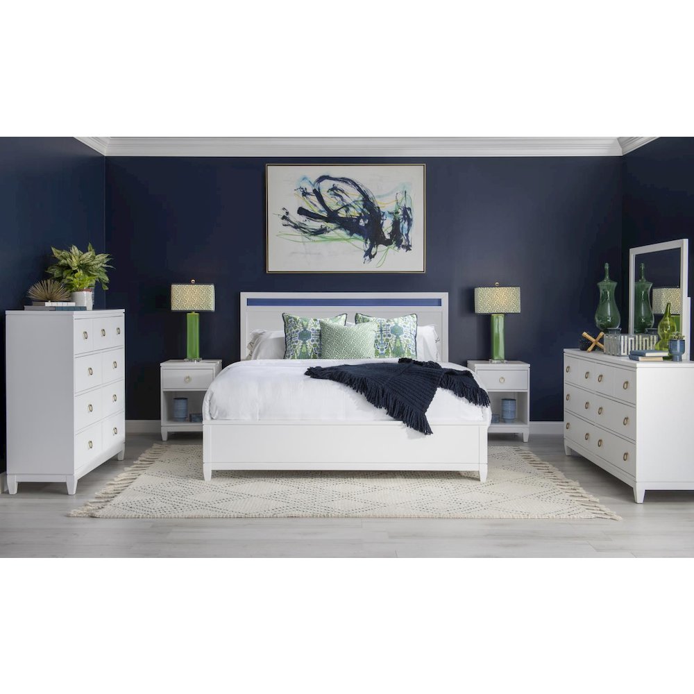 Summerland Dresser - 6 Drawer with Jewelry Tray & Felt Lined Top Drawer. Picture 5