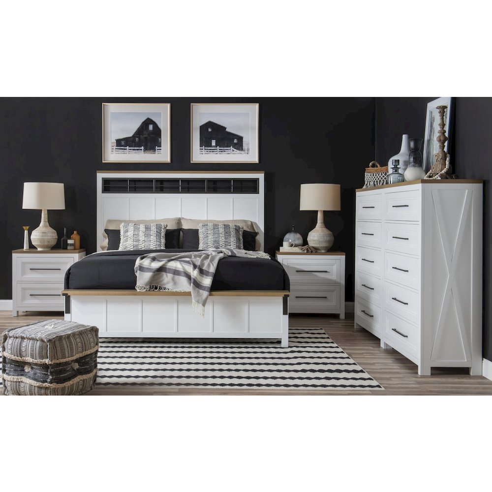 Franklin Drawer Chest - 5 Drawers with Felt-Lined Top Drawers. Picture 4