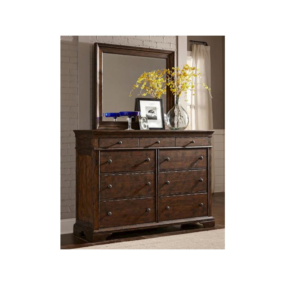 Daisy Dresser (9 drawers, jewelry tray, felt lined top drawers,  3 outlets). Picture 2