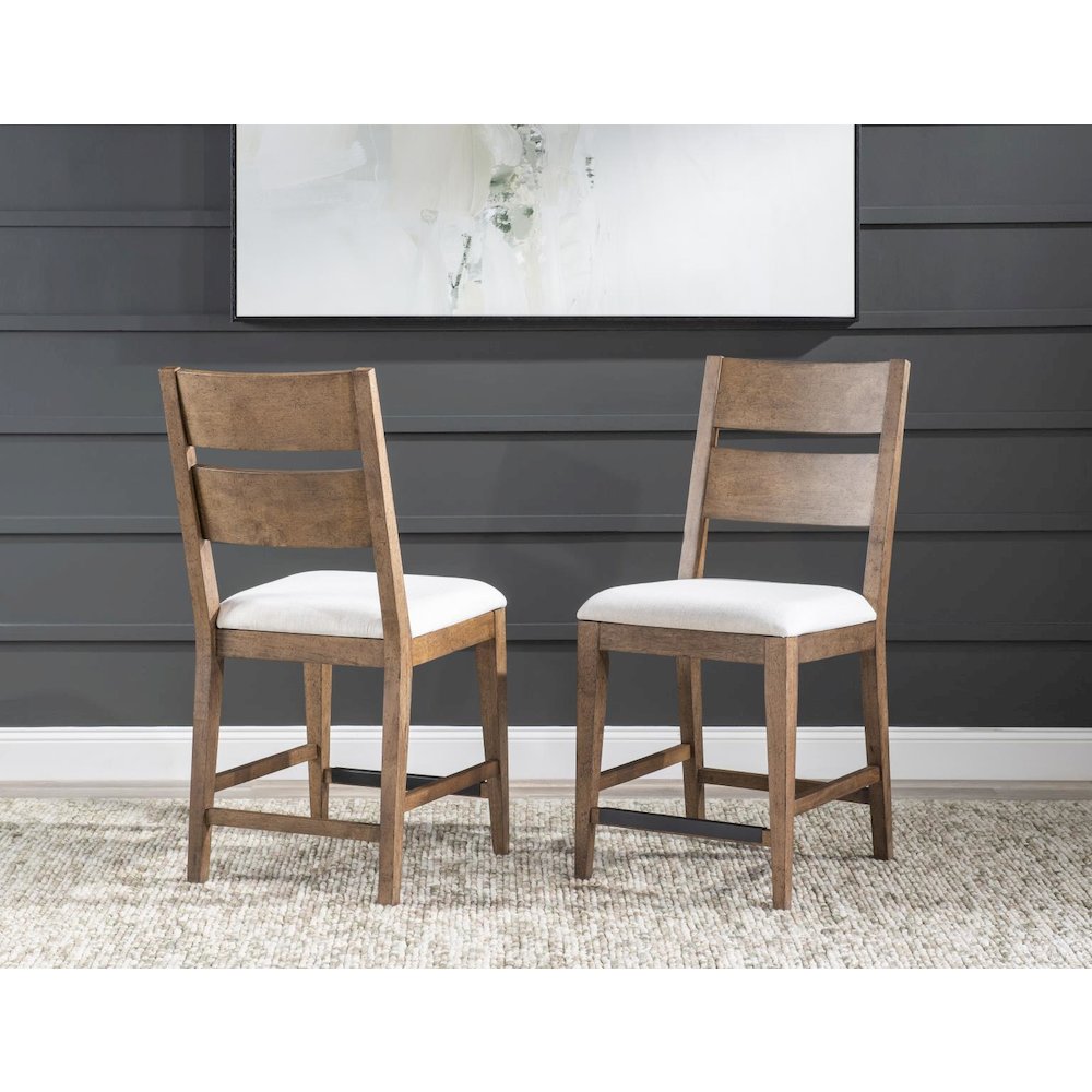 Artisan's Place Ladder Back Counter Height Chair. Picture 4