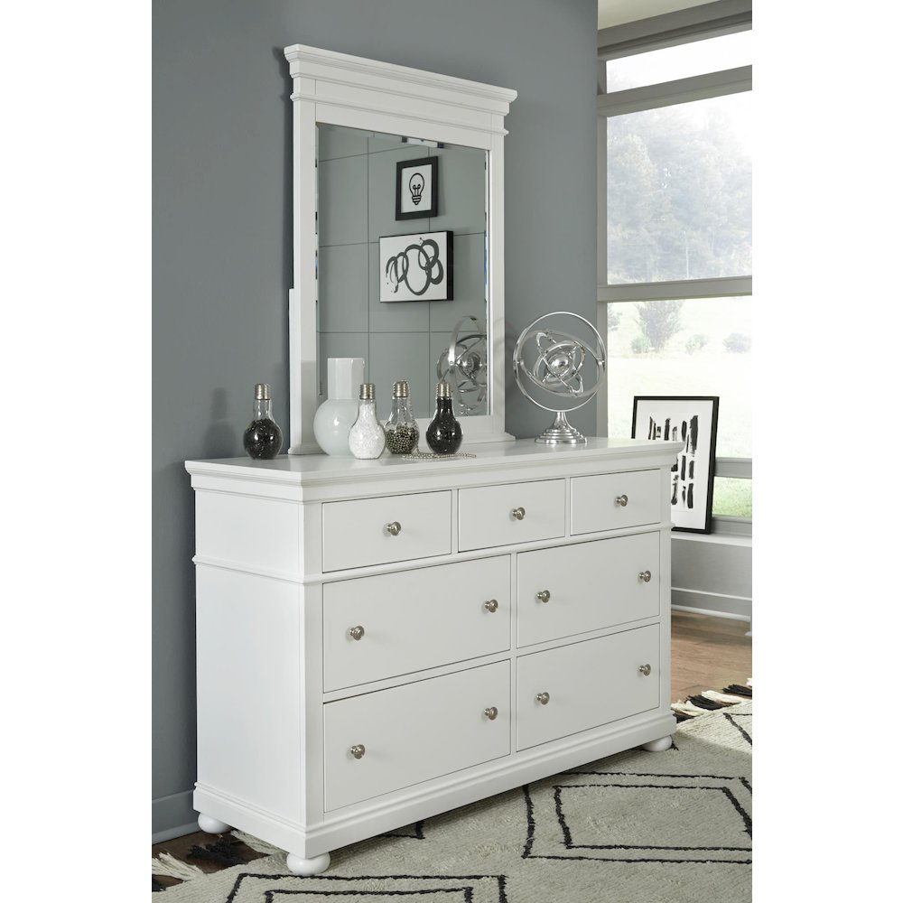 Canterbury 2.0 Vertical Mirror (Beveled). Picture 3