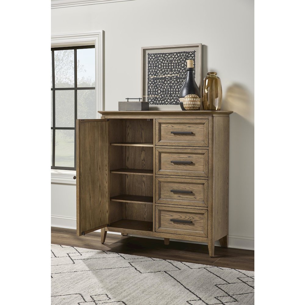 Beacon Hill Door Chest/Bureau (1 Door, 3 Shelves, 4 Drawers). Picture 4