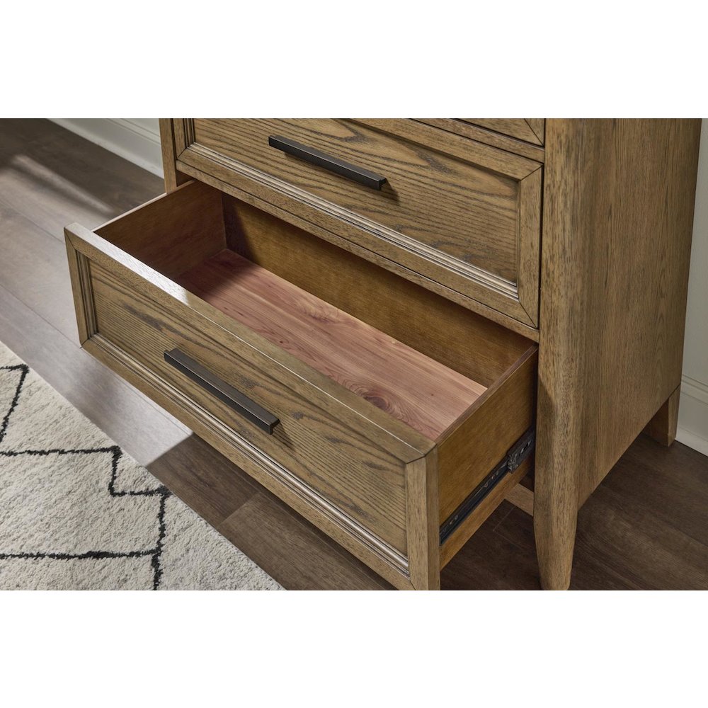 Beacon Hill Dresser (7 Drawers, RSF Jewelry Tray In Top Drawer, ). Picture 6