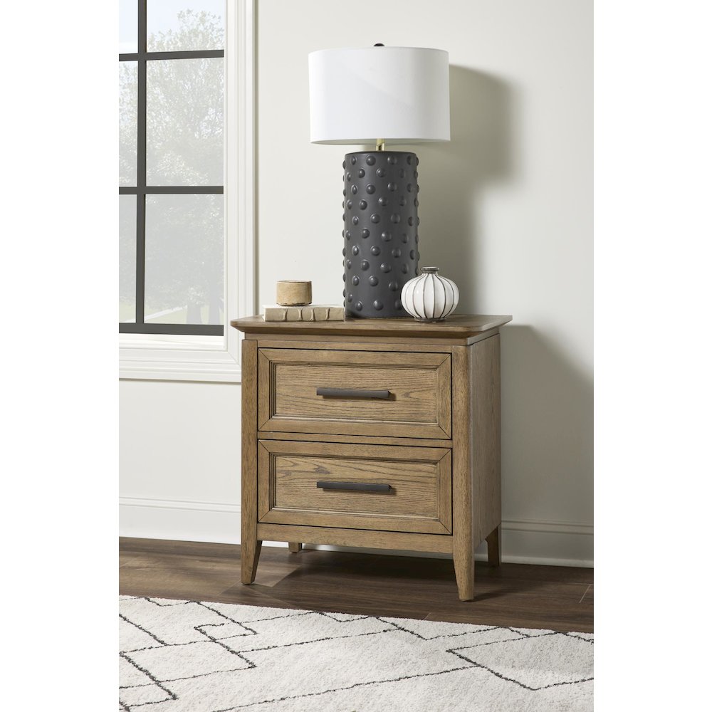 Beacon Hill Nightstand (2 Drawers, Power Outlet). Picture 2