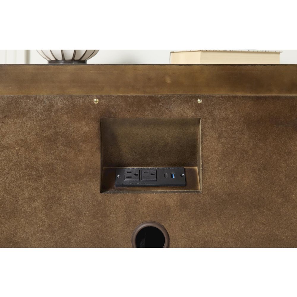 Beacon Hill Nightstand (2 Drawers, Power Outlet). Picture 4