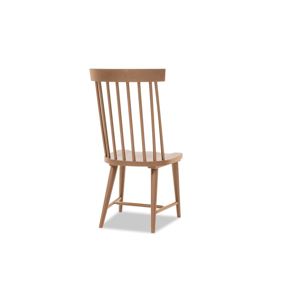 Today's Traditions Windsor Chair. Picture 3