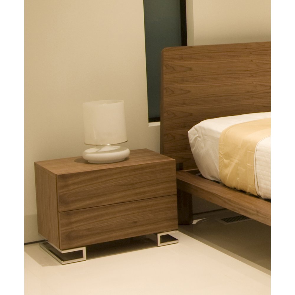 Harper Night Stand Walnut. Picture 5