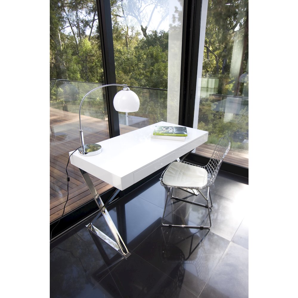 Alexa Desk White. Picture 4