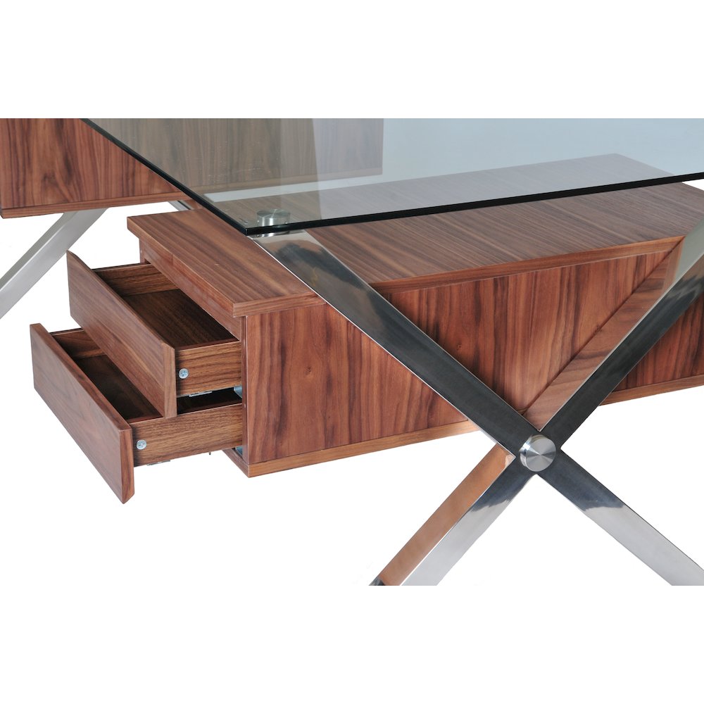 Beverli Desk Large Walnut. Picture 3