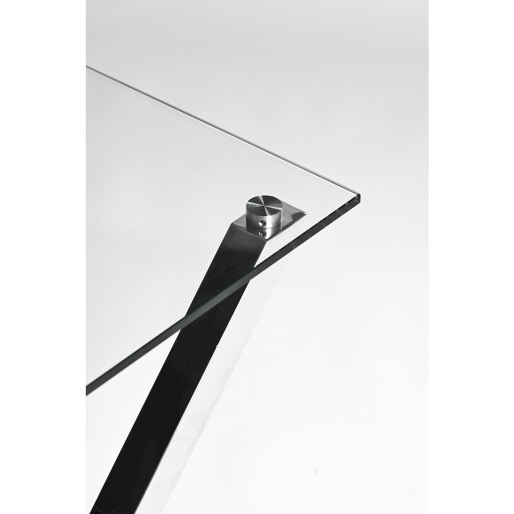 Beverli Side Table. Picture 3