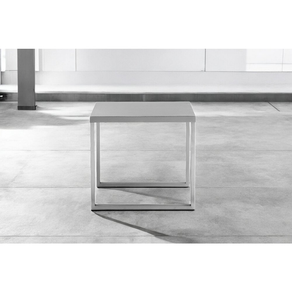 Clark Side Table Brushed Metal. Picture 4