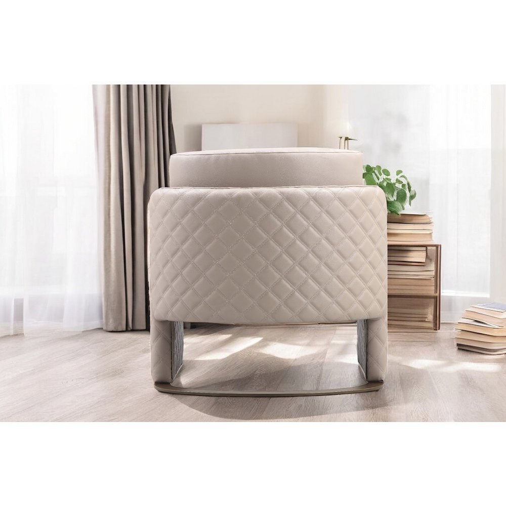 Lusso Gold Lounge Chair Sand Faux Leather. Picture 9