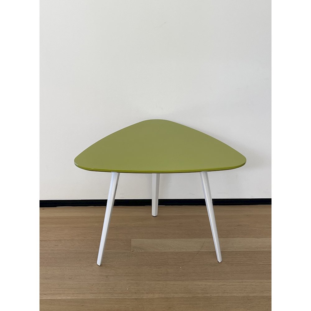 Hal Accent Table Lacquer Green. Picture 5