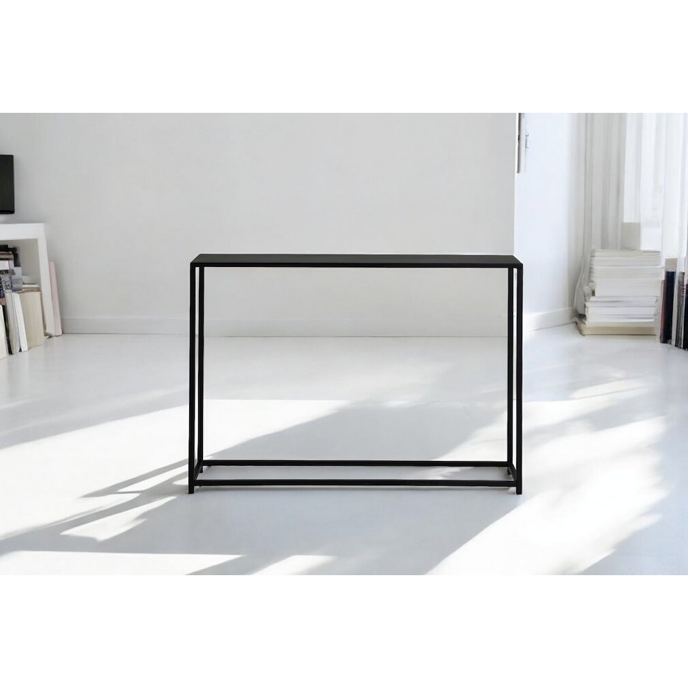Miley 38" Table Black. Picture 6