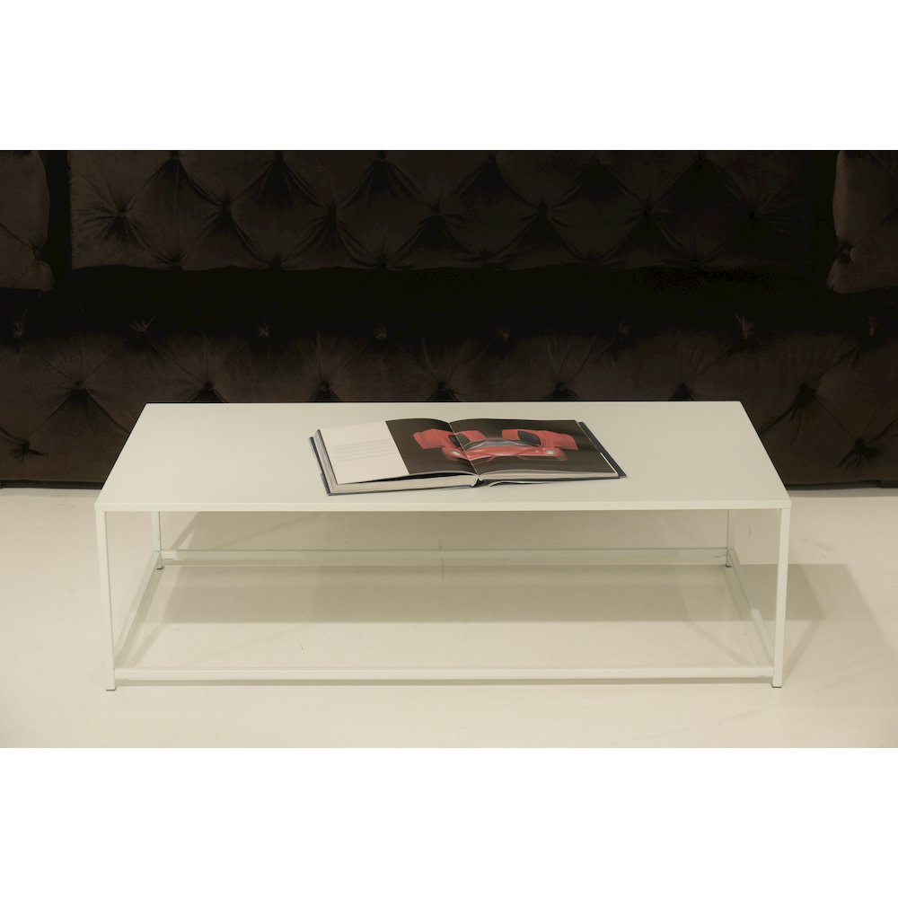 Miley Coffee Table White. Picture 4