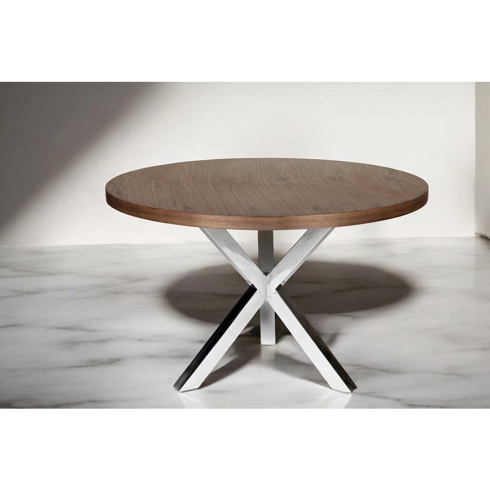 Remi Dining Table Walnut. Picture 2