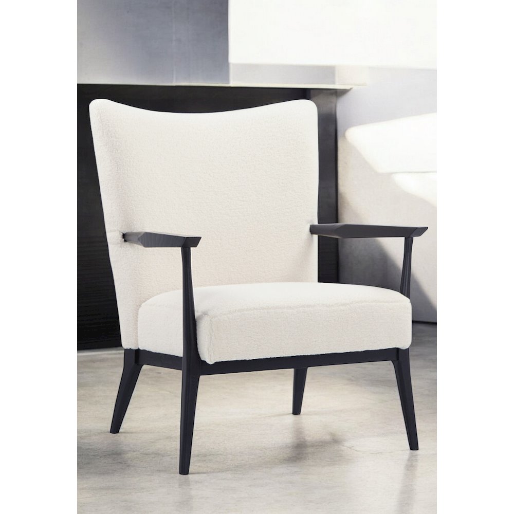 Winnie Lounge Chair Boucle White. Picture 8